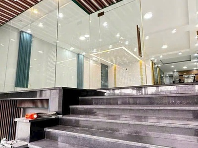 Cho thuê nhà mặt tiền kinh doanh vip đường lê hồng phong- phú lợi 4