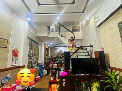 Hiếm bán nhà quang trung gò vấp xe hơi ngủ nhà 172m2 4 tầng khu cao cấp giá nhỉnh 6tỷ 1