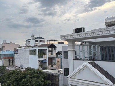Hiếm bán nhà quang trung gò vấp xe hơi ngủ nhà 172m2 4 tầng khu cao cấp giá nhỉnh 6tỷ 2