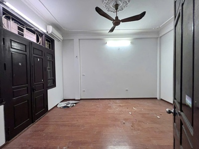 Nhà 5 tầng thịnh hào tôn đức thắng dt 34m2 mặt tiền 6.8m giá 7.5 tỷ 1