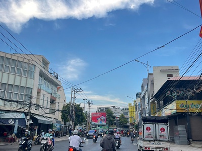 Bán gấp đường thích quãng đức  số 4 - ngay vòng xoay- vị trí cực tiềm năng- giá rẻ sinh lời cao. 1