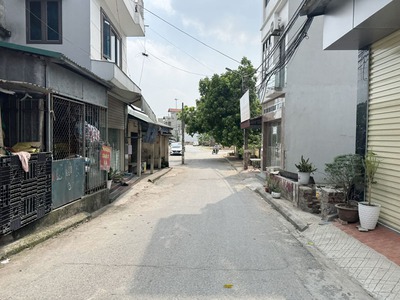 Đất thổ cư xóm 4 Đông Dư - DT: 59,1m2 - Vị trí kinh doanh đỉnh, gần hồ, trường, chợ 2