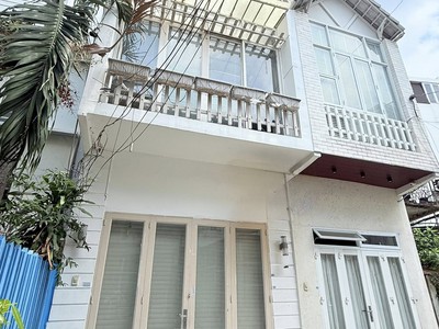 Không có căn thứ 2 tại Phú Nhuận   4.5x13   trệt, lầu   hẻm trước rộng 6m   8 tỷ 1