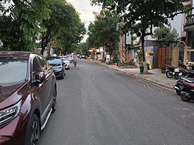  Mặt tiền Trần Văn Dư   gần biển, phố Tây   giá tốt chỉ 10.9 tỷ 6