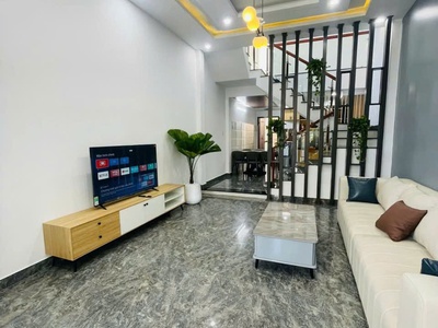 Bán nhà 2 tầng kiệt Nguyễn Như Hạnh - Nhà mới, nội thất cao cấp 0