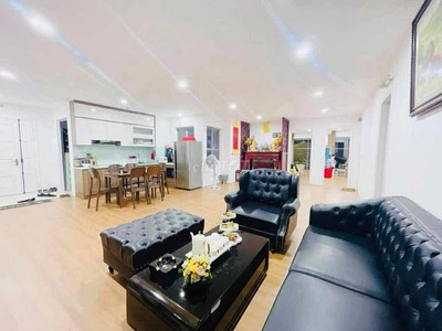 Cho thuê căn hộ cao cấp- Tứ Hiệp Plaza 3N1k diện tích 124m2 3