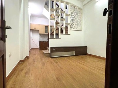 Bán nhà yên hòa, cầu giấy   dân xây   30m2, 5 tầng, mt 3,8m   nhỉnh 6 tỷ 0