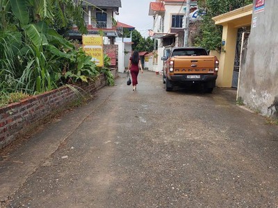 Chủ nhờ e, bán 76.5m2, mt6m, ô tô tránh ô tô, ngõ thông, 2.1 tỷ. thanh trí, sóc sơn. 3