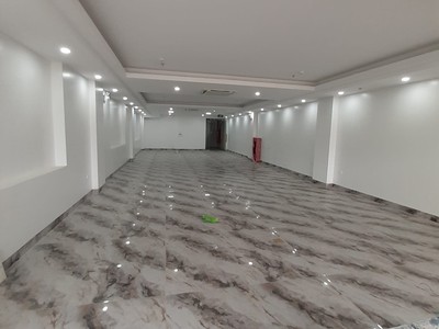 Bán nhà mặt phố triệu việt vương, 140m2, 10 tầng 2 hầm, mặt tiền 7.2m, 159 tỷ, vỉa hè rộng, kinh 1