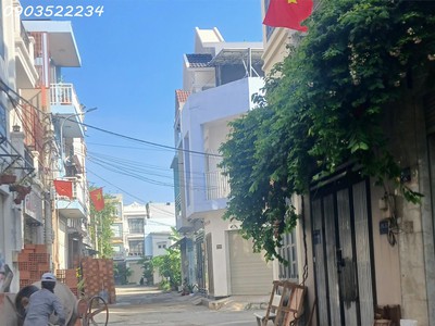 Bán np mặt phố lã xuân oai, 4,6 tỷ, 50,2m2, q9, hcm chính chủ hot 4