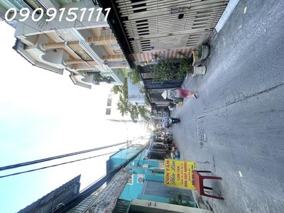 Bán nhà mặt tiền kinh doanh- hẻm xe hơi- kế kdc nam long- quận 7- 132m2- nhỉnh 6 tỷ 0