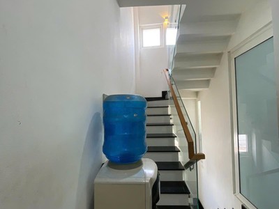 1 bán nhà hxh huỳnh văn bánh - 50m2 - 5 tầng 4 pn - chỉ 5.x - vuông 1