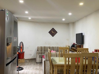 1 bán nhà hxh huỳnh văn bánh - 50m2 - 5 tầng 4 pn - chỉ 5.x - vuông 0