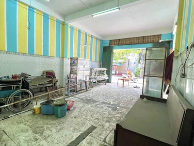 Bán nhà mặt tiền đường lương thế vinh - gần lũy bán bích, 5.5x20m, 2 tầng, 12.99 tỷ 1