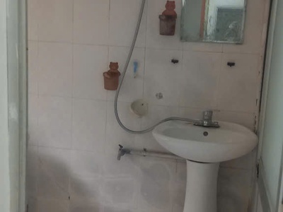 Cho thuê nhà nguyên căn   137 ngõ 218 ngõ chợ khâm thiên, đống đa, hà nội 4
