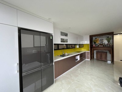 Bán nhà mặt phố lạc long quân, tây hồ. 30m2 5t mt 4m giá 18 tỷ- 0978834597. siêu phẩm mặt phố tây 3