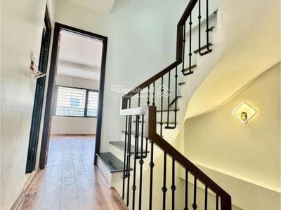  bán nhà hxh 5m 3/2, q.10, gần vạn hạnh mall, 8.x tỷ 0