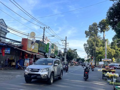 Nhà 1 trệt 3 lầu gần chợ tăng nhơn phú b   58m  vuông vức   hxh   giá tốt 6.5 tỷ 4