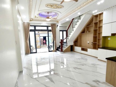 Bán nhà đẹp 1t2l dĩ an,đường nhựa 2 xe hơi vi vu,gần ttyt dĩ an,giá tốt 4