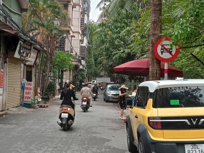    đất phân lô - vỉa hè ô tô tránh đỗ ngày đêm - kinh doanh văn phòng - tặng giấy phép xây dựng 1