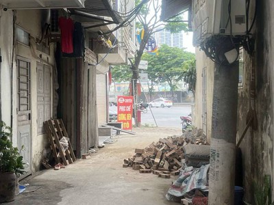Nhà ngõ xuân la. DT 35M ,5 tầng,mặt tiền 4,5M mặt tiền ngõ 3,5M GIÁ 3,6 TỶ 1