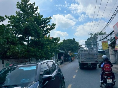 Mtkd khủng q12   3 tầng   136m    ngang 8.5m   chỉ 15 tỷ 0