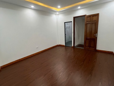 Bán nhà đẹp ở ngay gần ô tô, gần hồ mậu lương hà đông, 5 tầng   5 tỷ 98 0