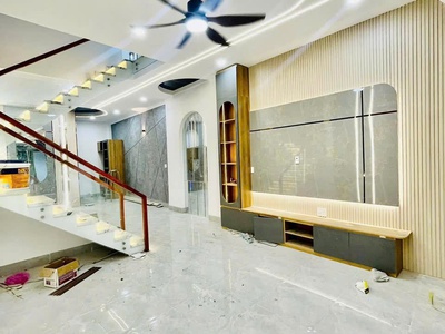 Bán nhà lầu siêu sang p. tân phong gần cv dương tử giang chỉ 3tỷ650 1