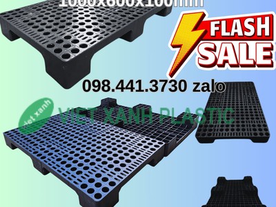 Pallet nhựa 1100x1100x150 mm, loại 3 thanh 0