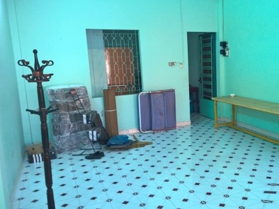 Nhà kiệt thẳng 60m ra tiểu la, thông thoáng, 90m2 ngang 5.2m, c4 cũ, 3.xx tỷ 0