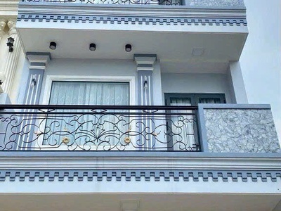 Bán nhà 4 tầng chủ xây mới 100 ngay ngã tư ga- ngang đẹp 4,9m- hxt 9m- giá nhỉnh 6 tỷ ☘diện 0