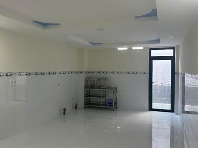 Bán nhà mới 5 tầng tại ngã tư ga quận 12 giáp gò vấp-ngang 4 dài 21- hxt- giá chỉ 6,7 tỷ 1