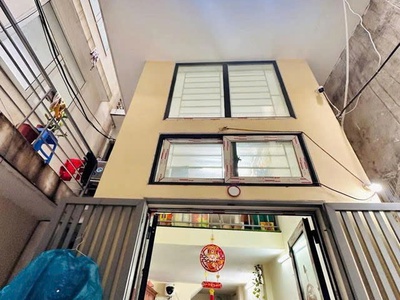 Nhà đẹp dân xây lô góc 3 thoáng thịnh quang- đống đa 48m2,x 4 tầng 8.1 tỷ. 0
