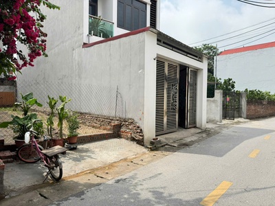 Đất đẹp thôn do hạ, tiền phong, mê linh. trục chính trải nhựa, mặt tiền kinh doanh 1
