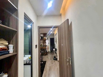  bán nhà 2 tầng lầu   ngay đường trần hưng đạo   dĩ an. 0