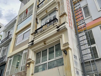 Siêu phẩm chdv 6 tầng phạm văn đồng, quận bình thạnh, thu nhập 55tr/t 0
