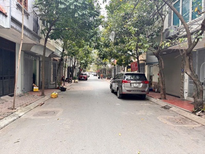 Bán căn lô góc văn quán, 2 mặt đường vỉa hè , kinh doanh văn phòng cực đỉnh 14 tỷ 1