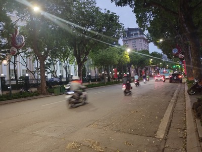 Mặt Phố Quang Trung Mặt Tiền 17M Cực Đẹp 3 Tầng 420M2 265 Tỷ 0