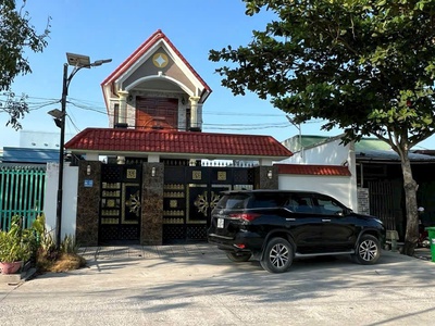 Biệt thự view sông xã Phước Lợi, Bến Lức dt 347m2 1 lầu 3pn 2wc giá 7 tỷ 1