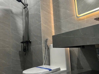 Bán Nhà 3 Tầng Ô Góc Sau Sân Vận Động Hà Lầm,DT:59m2 Oto Đỗ Cửa 2