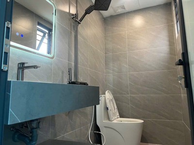 Bán Nhà 3 Tầng Ô Góc Sau Sân Vận Động Hà Lầm,DT:59m2 Oto Đỗ Cửa 3