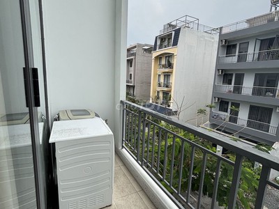Cho thuê căn hộ 2 phòng ngủ   full nội thất 92m    giá chỉ 7,4 triệu/tháng 3