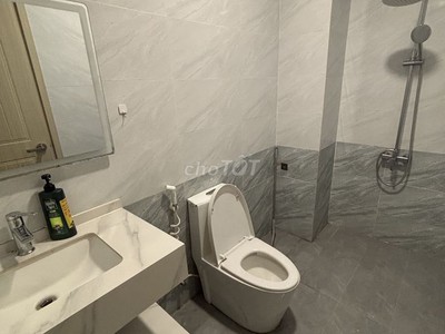 Cho thuê căn hộ 2 phòng ngủ   full nội thất 92m    giá chỉ 7,4 triệu/tháng 4