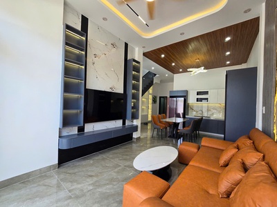 Nhà kiệ ô tô đậu trong sân - đường Tôn Đản, Đà Nẵng 13