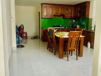 Bán nhà mặt tiền hẻm 10m có lề- 5 tầng - diện tích 80m2 - chỉ 13 tỷ  kinh doanh đỉnh-  ngay trung 3