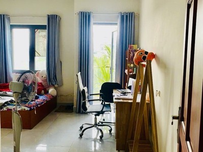 Bán nhà mặt tiền hẻm 10m có lề- 5 tầng - diện tích 80m2 - chỉ 13 tỷ  kinh doanh đỉnh-  ngay trung 2