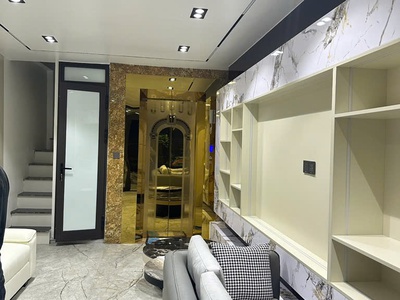 Nhà đẹp 8 tầng thang máy - vị trí đắc địa trung tâm quận long biên, thành phố hà nội 1