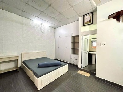 Bán nhà nhà đang cho thuê chdv-hxh lê văn sỹ q3,71m2,5tầng, 8pn,thuê 60tr/th,chỉ nhỉnh13tl sổ vuông 3