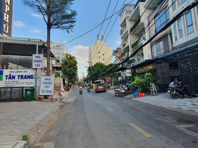 Chung cư 2 mặt thoáng. tầng 4. 200m gigamall. 98.6m. 3,650 tỷ. t. lượng. 0
