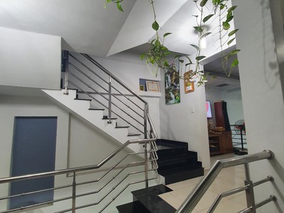 Bán nhà mặt phố linh trung, thủ đức, 86m , 12 tỷ, 4 tầng 1